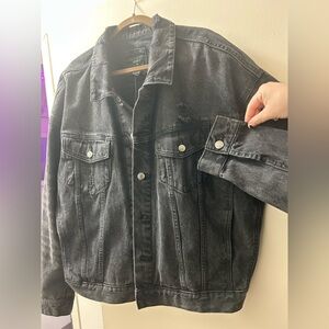 XXL men's Black forever 21 distressed denim jacket